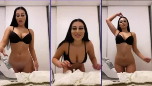 La morena mikaela testa mostrando su pepeka sin bragas frente al espejo