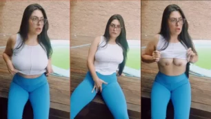 Elen Brito, la nena de las redes sociales luciendo sus grandes pechos naturales