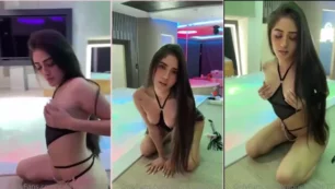 Gabrielaaa0630 se encuentra en posición cuadrupeda en el motel exhibiendo sus senos naturales