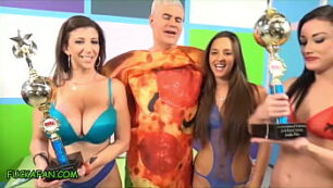 Baddie latina video pizza